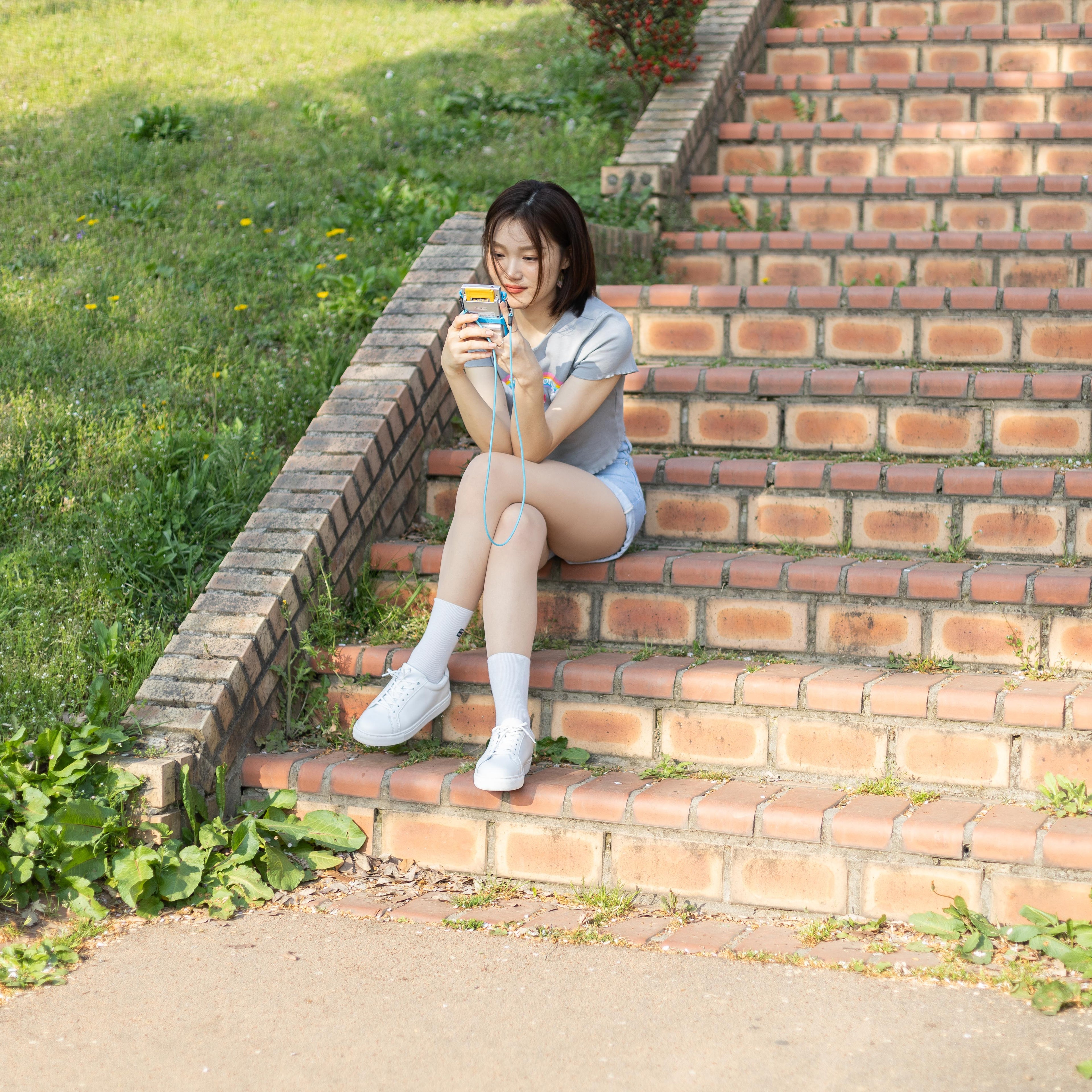 Game Boy Light Cradle image 1