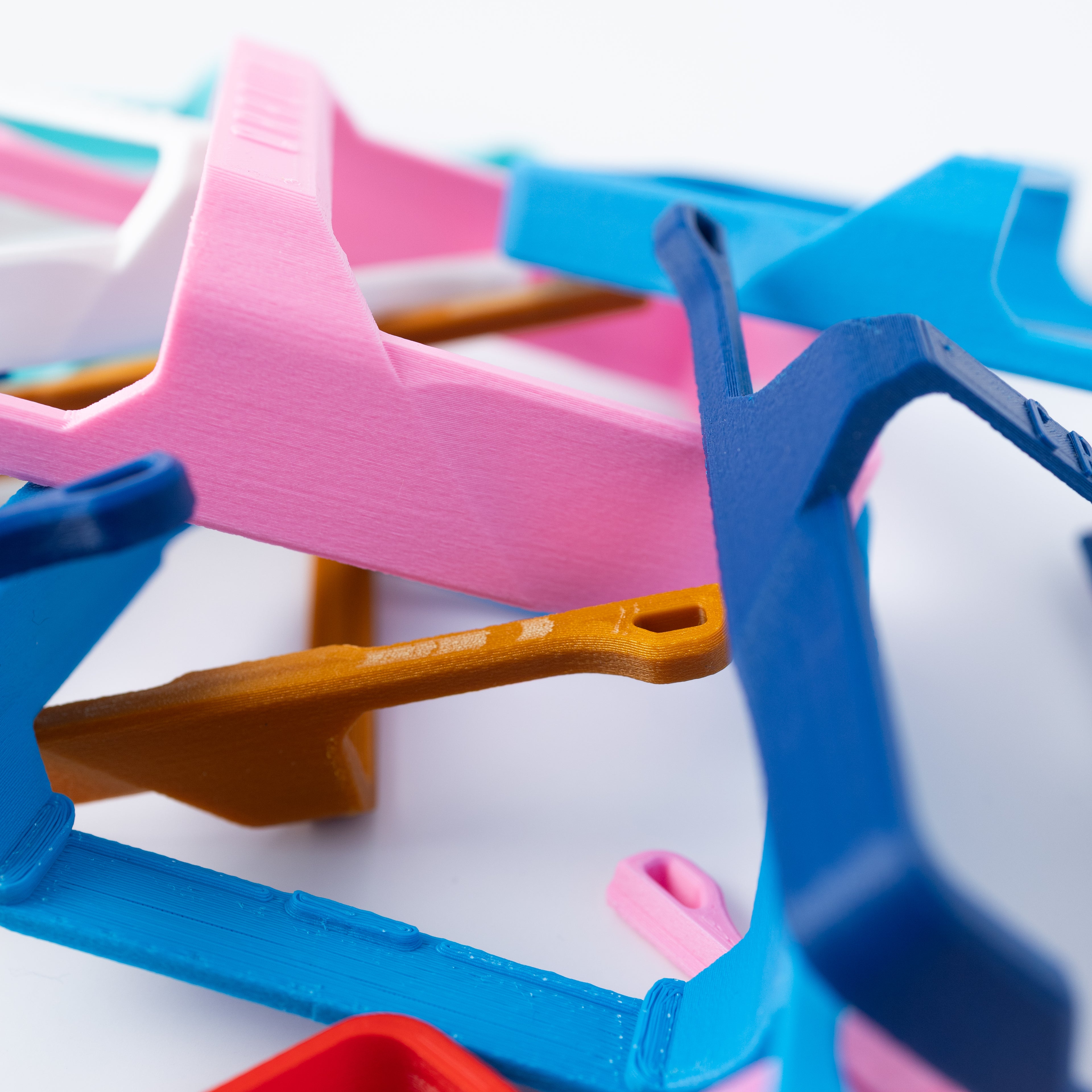 Example of a cosmetic blemish on a B-stock Cradle, such as a minor layer inconsistency.